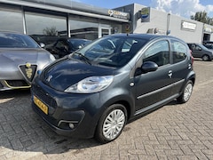 Peugeot 107 - 1.0 Navigati/Carplay Achteruitrijcamera