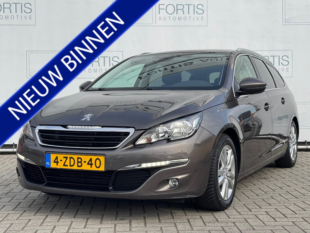 Peugeot 308 SW - 1.6 BlueHDI Blue Lease Executive EXPORT | PANODAK | NAVI - AutoWereld.nl