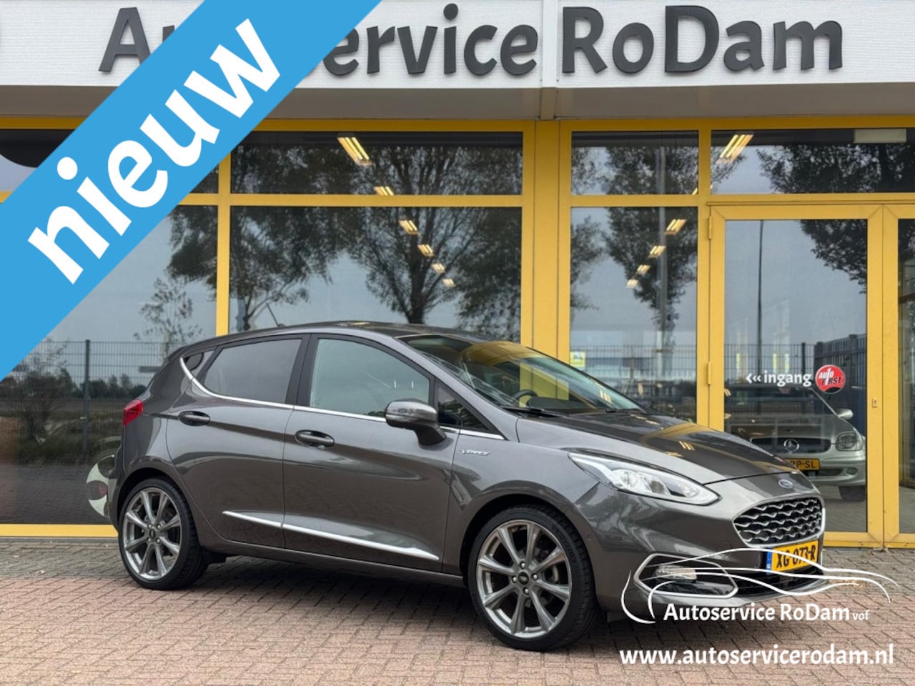 Ford Fiesta - 1.0 EcoB. Vignale - AutoWereld.nl