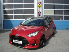 Toyota Yaris - 1.5 Hybride Bi-Tone 23.059 km
