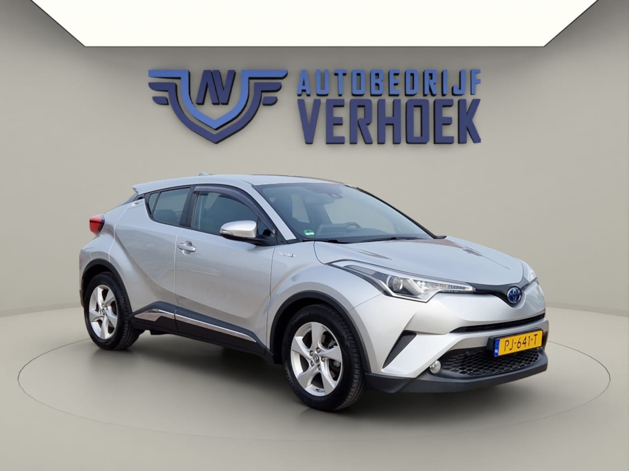 Toyota C-HR - 1.8 Hybrid Dynamic Trekhaak - NL Auto - AutoWereld.nl