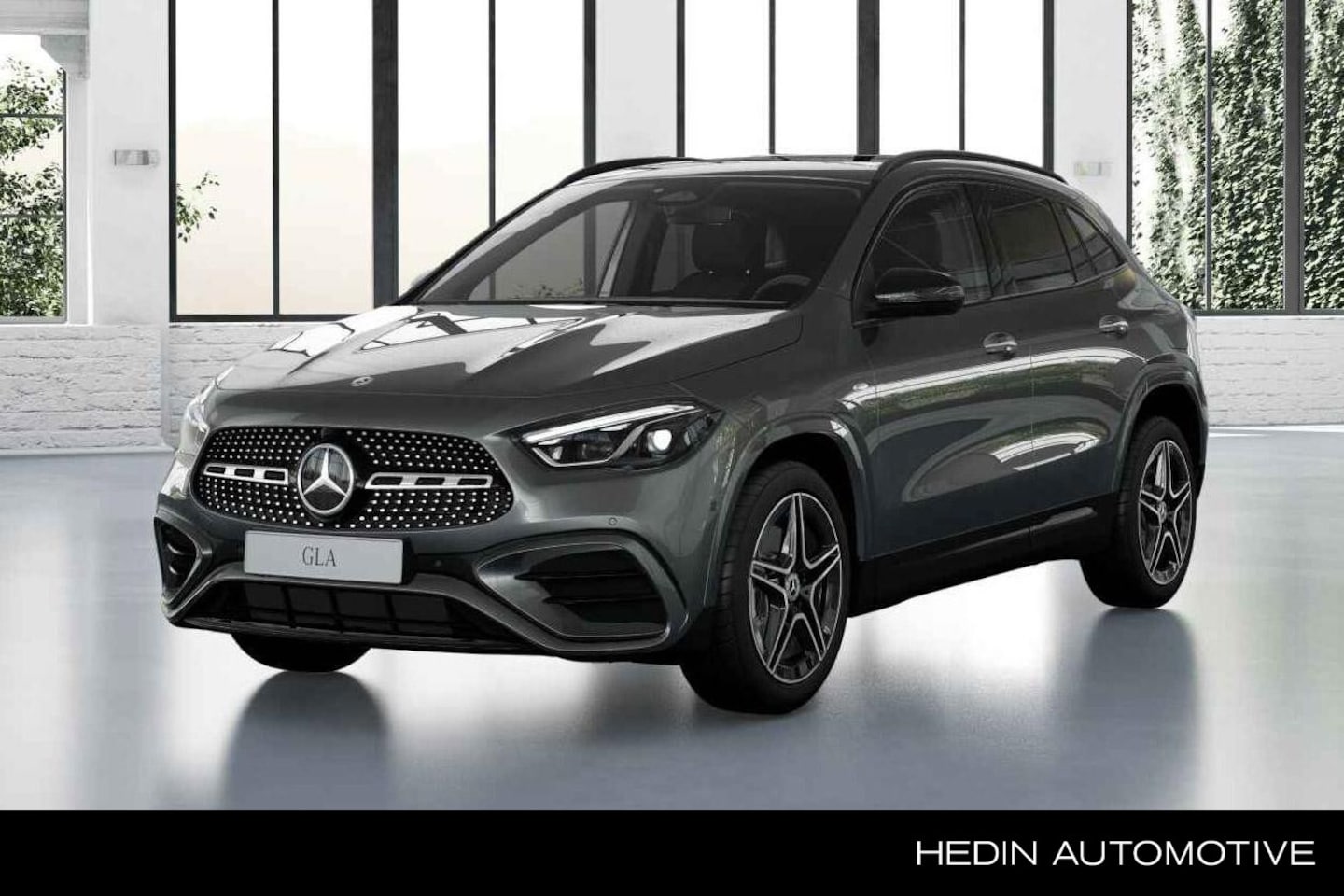Mercedes-Benz GLA-Klasse - GLA 250e Automaat Business Solution AMG | Nightpakket | Trekhaak - AutoWereld.nl