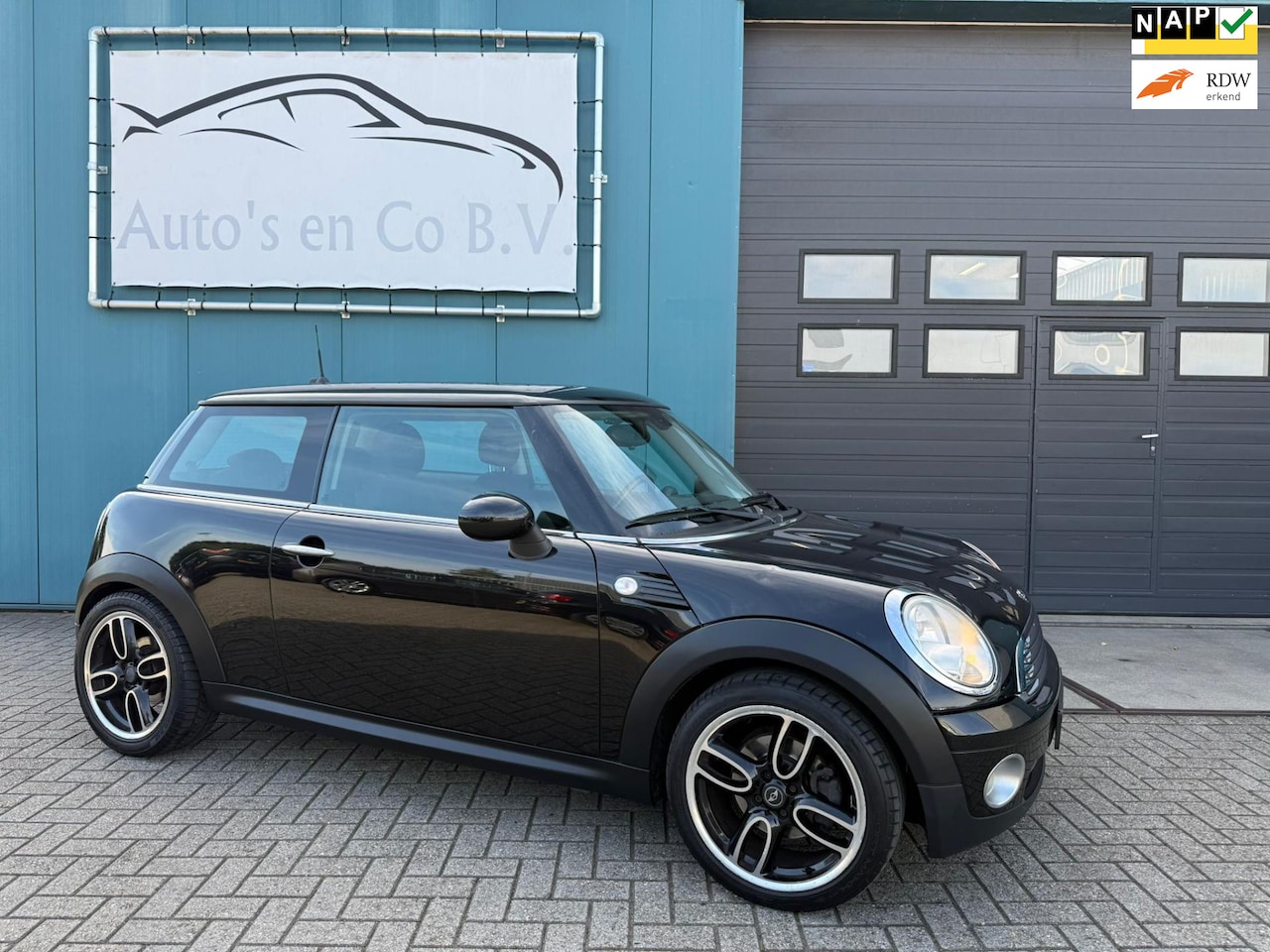MINI Cooper - Mini 1.6 Navigatie Clima Cruise Half leder 17"Lm velgen NL Auto NAP Incl nw Apk 12-2026 - AutoWereld.nl