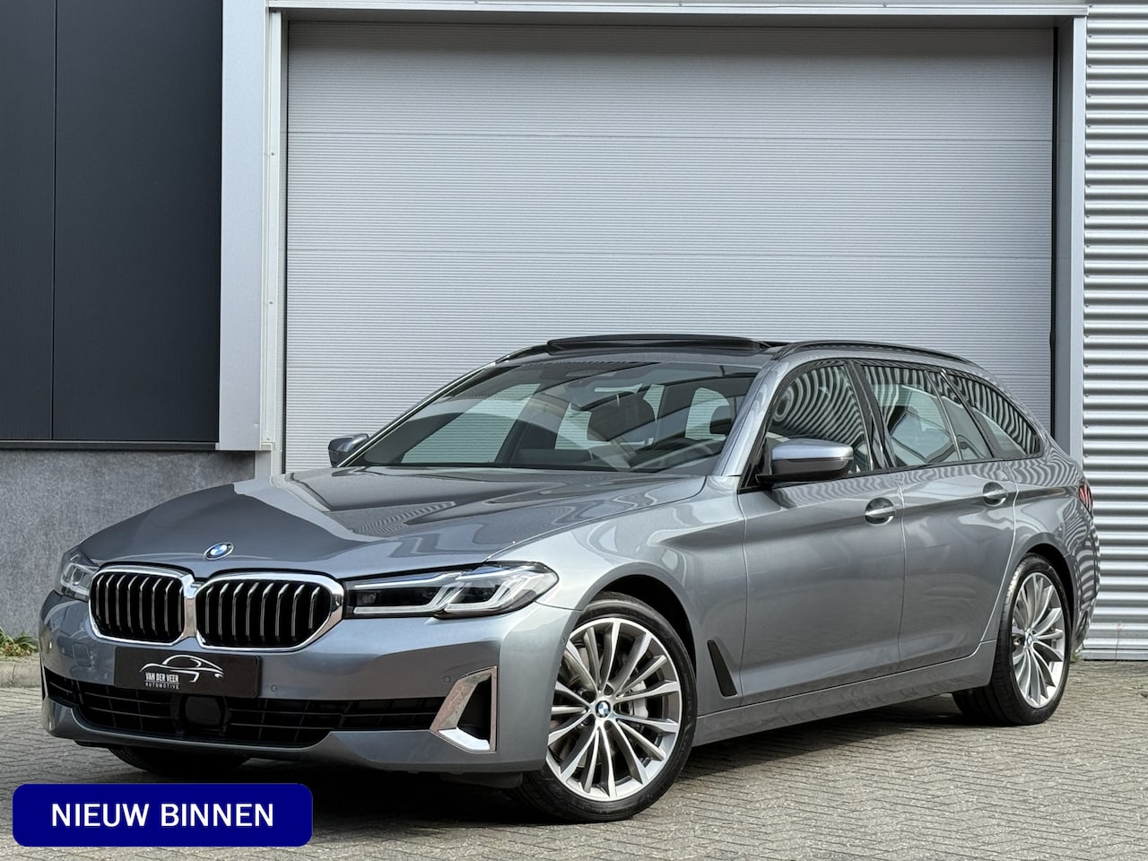 BMW 5-serie Touring - 530d Luxury Line Plus | Bowers & Wilkins | Head UP | Panoramadak - AutoWereld.nl