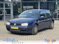 Volkswagen Golf - 1.6 Trendline ZO MEE