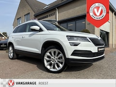 Skoda Karoq - 1.5 TSI Style Business Automaat Trekhaak / Panoramadak / Full LED