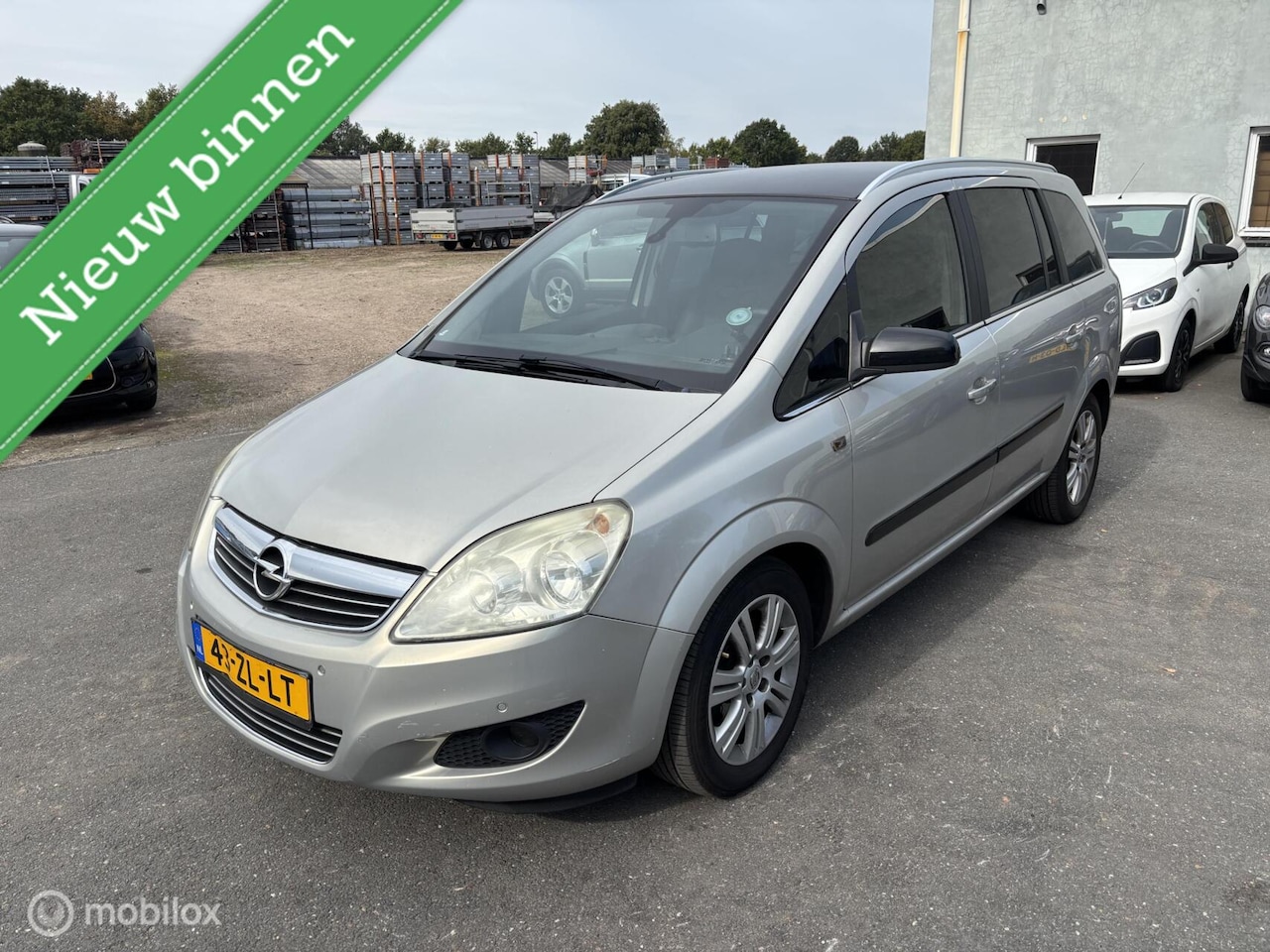 Opel Zafira - 1.8 Executive automaat 7 persoons - AutoWereld.nl
