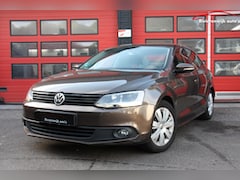 Volkswagen Jetta - 1.2 TSI Comfortline Nw Ketting, Nav, Trekhaak