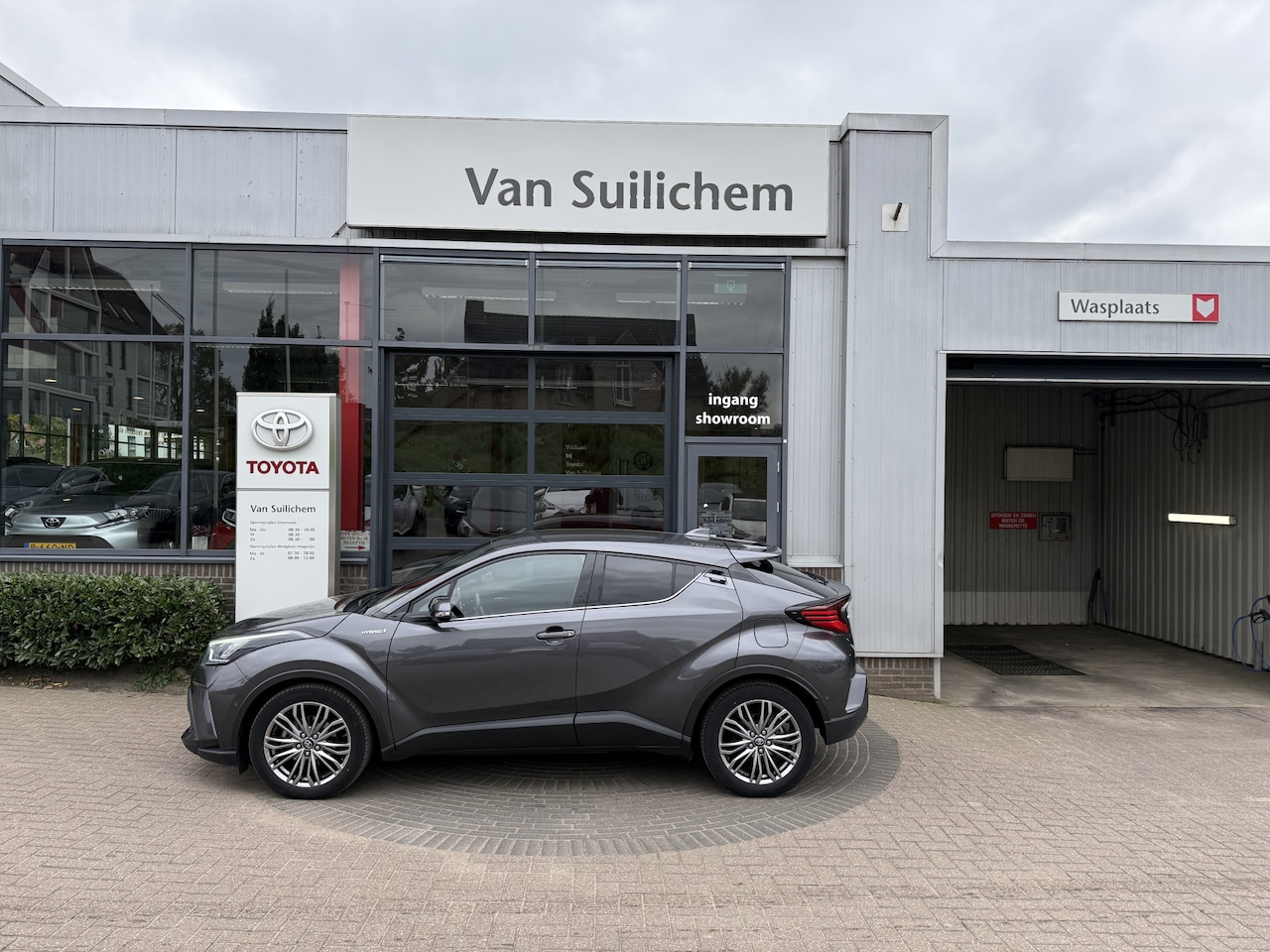 Toyota C-HR - 1.8 Hybrid Executive 1.8 Hybrid Executive - AutoWereld.nl