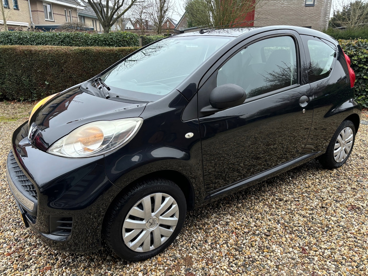 Peugeot 107 - 1.0-12V XR 1.0-12V XR - AutoWereld.nl