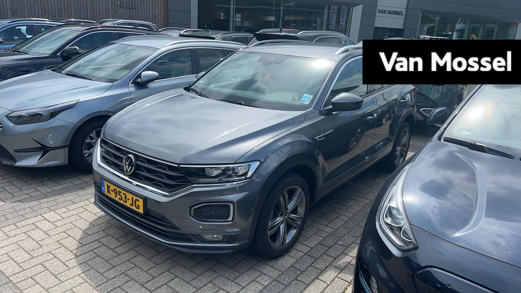 Volkswagen T-Roc - 1.5 TSI R-Line | 150 PK | Automaat | Digital Cockpit PRO | Climatronic (Automatische Airco - AutoWereld.nl