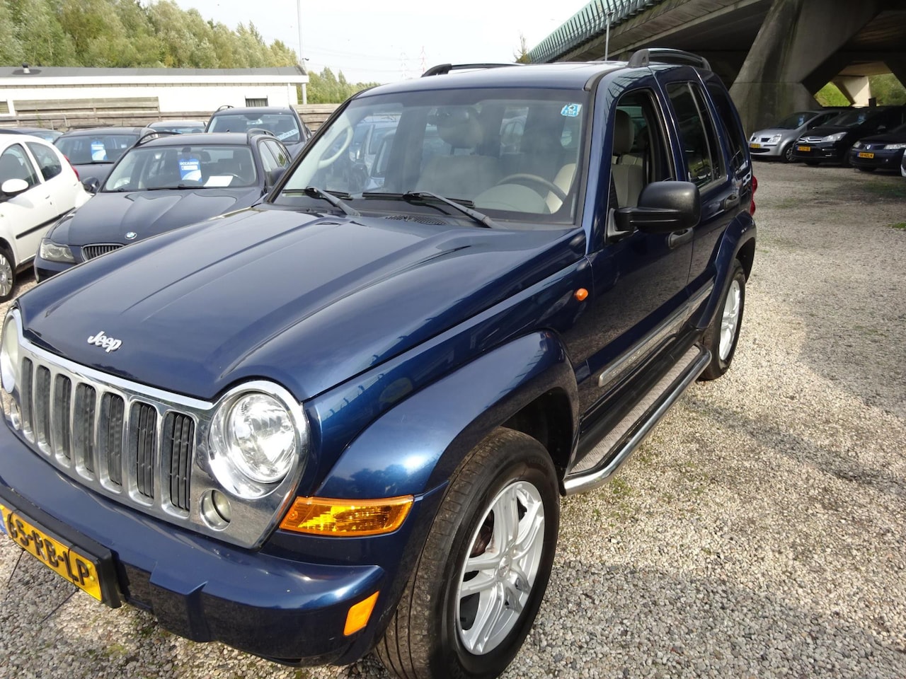 Jeep Cherokee - 3.7i V6 Limited automaat airco trekhaak - AutoWereld.nl