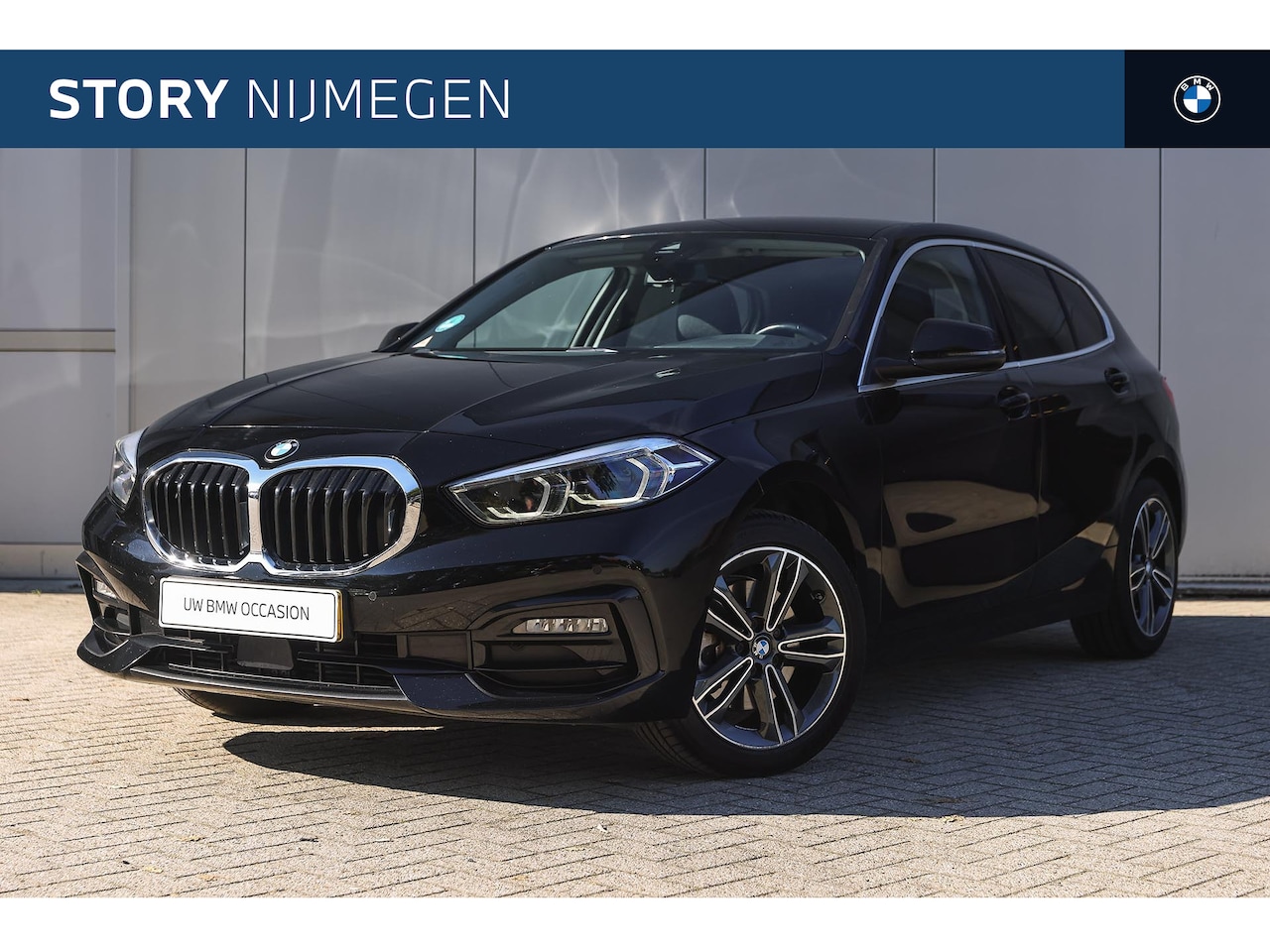 BMW 1-serie - 118i Executive Sport Line Automaat / Sportstoelen / LED / Airconditioning / Cruise Control - AutoWereld.nl