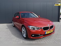 BMW 3-serie Touring - 320i Essential |LED|SPORTSTOELEN|M WIELEN|1EIG|