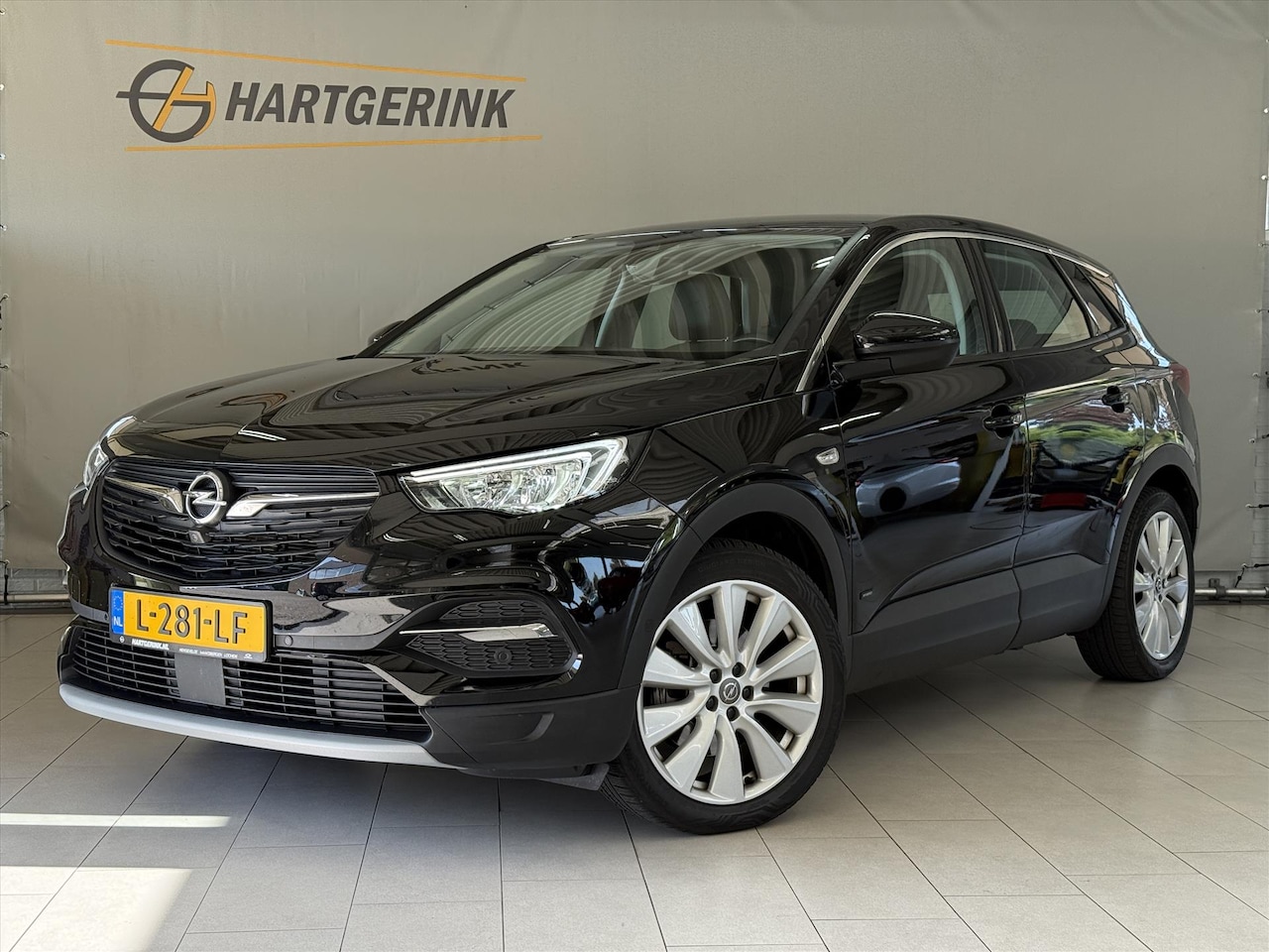 Opel Grandland X - 1.6 Turbo Hybrid Innovation 225pk Automaat* Navi / Camera / A-Cruise / PDC / Stoelverwarmi - AutoWereld.nl