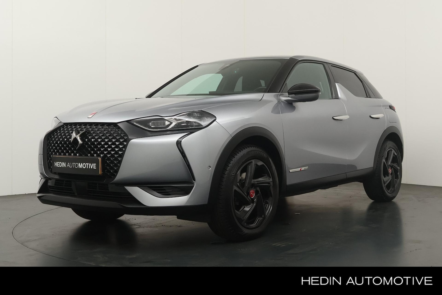 DS 3 Crossback - 1.2 130pk Performance Line Automaat | Trekhaak | Navigatie | Parkeer Camera | Adaptieve Cr - AutoWereld.nl