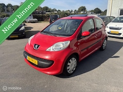 Peugeot 107 - 1.0-12V XS automaat