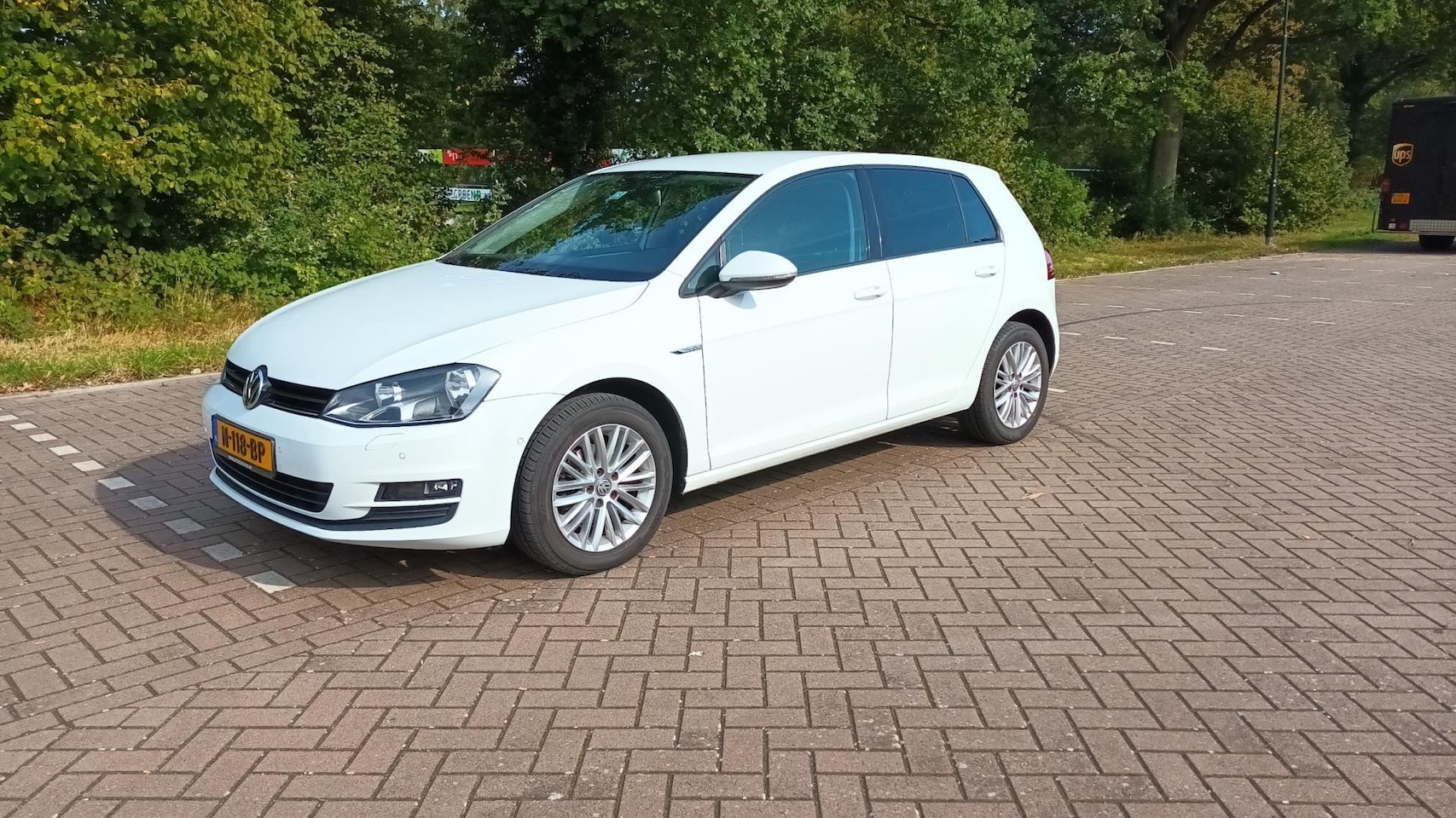 Volkswagen Golf - 1.2 TSI cup Clima / Stoelverwarming - AutoWereld.nl