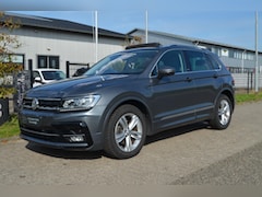 Volkswagen Tiguan - 1.4 TSI R-Line Edition |DSG|Panorama|ACC|Cruise
