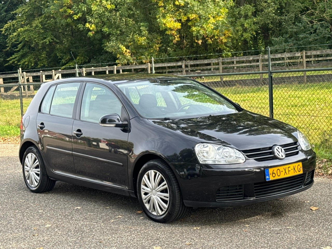 Volkswagen Golf - 1.6 FSI Optive 3 /Trekhaak/Airco/ - AutoWereld.nl