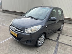Hyundai i10 - 1.2 i-Drive airco nieuwe apk