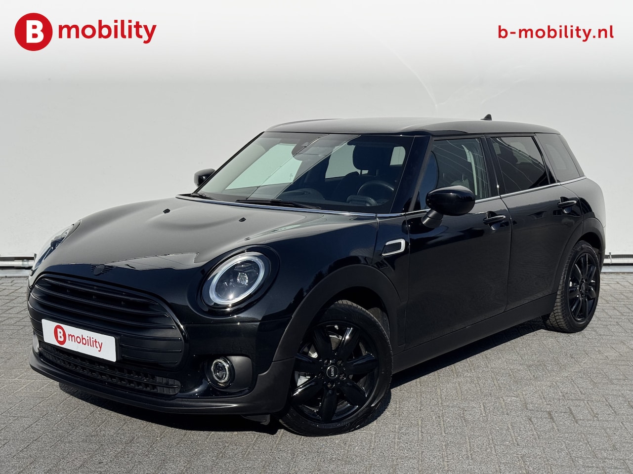 MINI Clubman - 1.5 Cooper 136PK Classic Automaat | Achteruitrijcamera | LED | DAB | Apple CarPlay | Sport - AutoWereld.nl