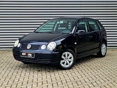 Volkswagen Polo - 1.4-16V Athene