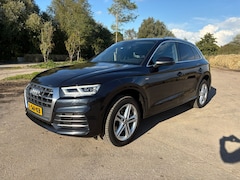 Audi Q5 - 2.0 TFSI quattro Sport S Line Edition Luchtvering | Sportstoelen