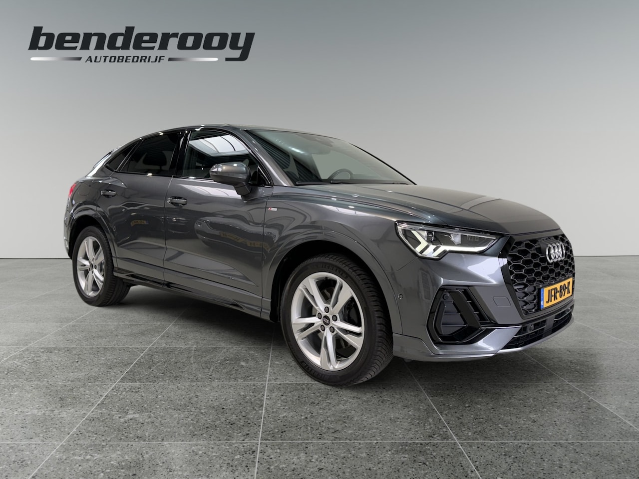 Audi Q3 Sportback - 45 TFSI e S Edition | trekhaak - AutoWereld.nl