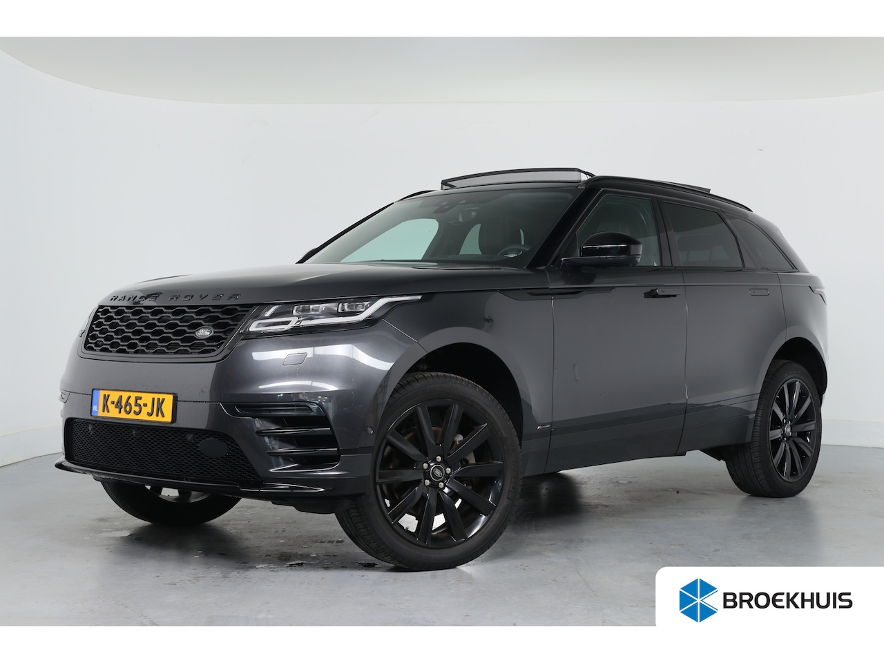 Land Rover Range Rover Velar - 2.0 P300 Turbo AWD R-Dynamic SE | Dealer Onderhouden | Luchtvering | Meridian | Wekl Trekh - AutoWereld.nl