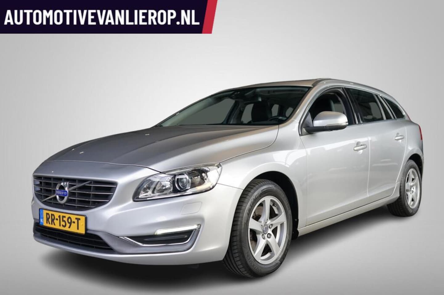Volvo V60 - 2.0 T5 Summum 5-CIL. | STOELVERWARMING | SCHUIFDAK - AutoWereld.nl