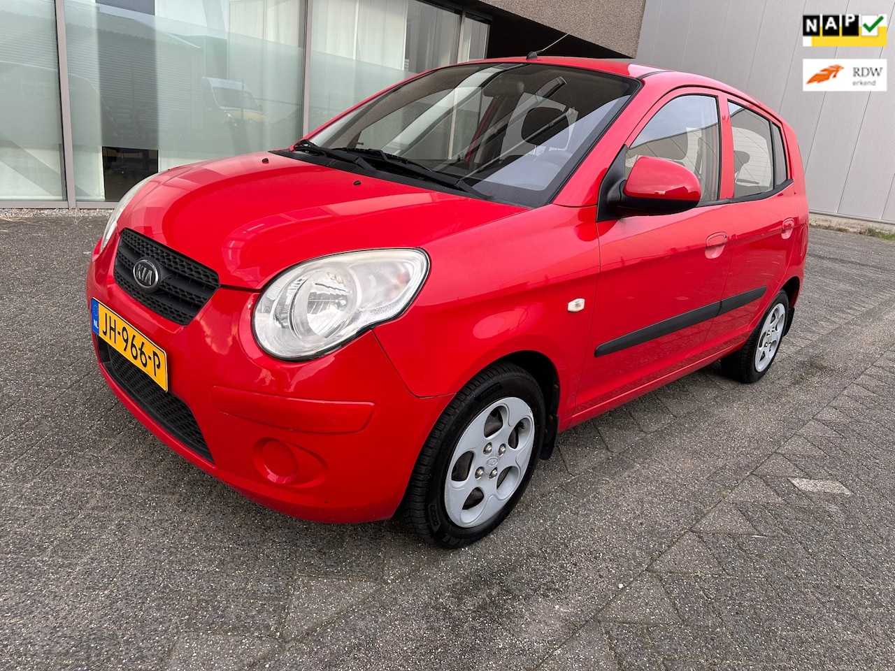 Kia Picanto - 1.0 X-pect AIRCO BJ 11-2010 APK 6-2026 - AutoWereld.nl