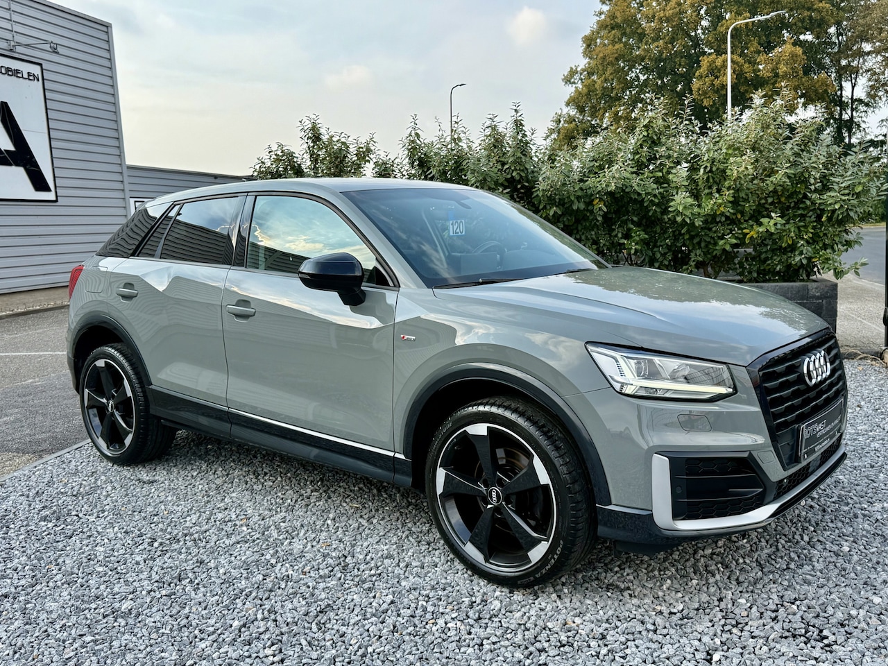 Audi Q2 - 1.4 TFSI CoD S-LIne Navi|Keyles|Carplay|Leer Nardo Grey - AutoWereld.nl
