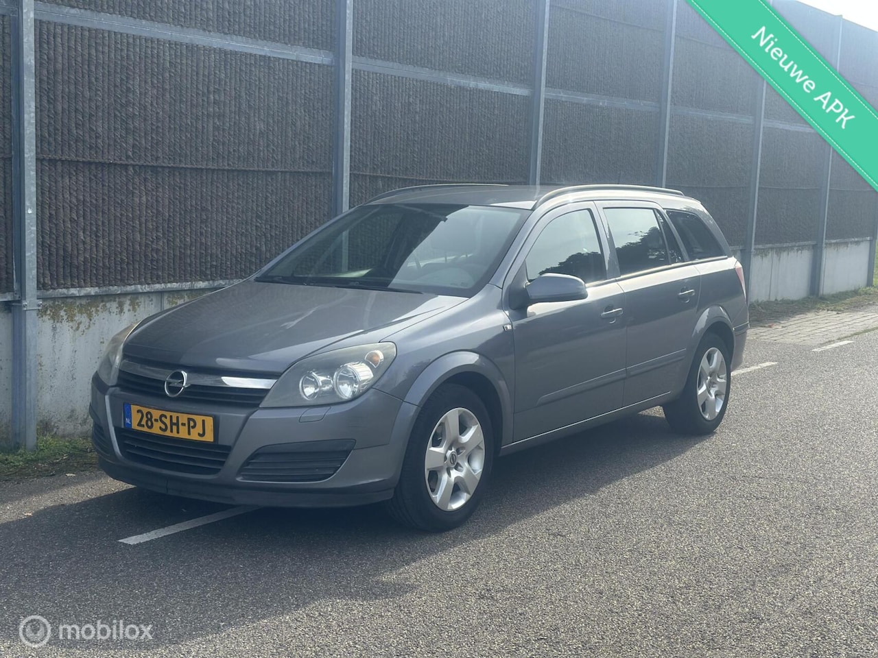 Opel Astra Wagon - 1.4 Business NAP/NWEAPK/TREKHAAK/CRUISE - AutoWereld.nl