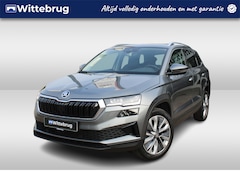 Skoda Karoq - 1.5 TSI ACT 150pk Style DSG Automaat / Leder / LED IQ Matrix / LM 18 inch / Navigatie / Tr