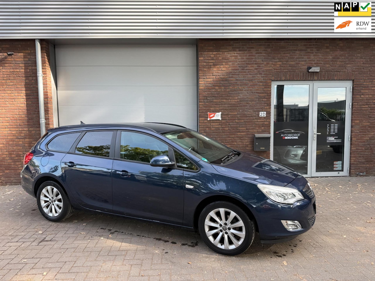 Opel Astra Sports Tourer - 1.4 Turbo Sport|AUTOMAAT|NIEUWE APK|AIRCO - AutoWereld.nl