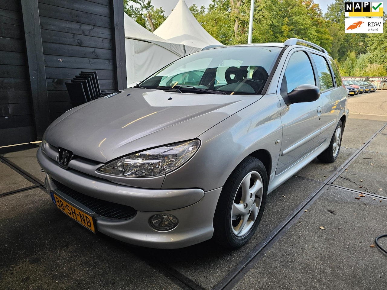 Peugeot 206 SW - 1.4-16V Air-line 3 AIRCO *apk:07-2026* - AutoWereld.nl