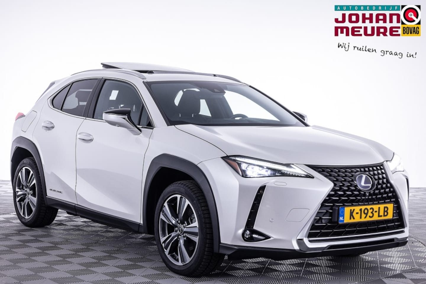 Lexus UX - 300e Executive 54 kWh | LEDER | ECC | Full LED - AutoWereld.nl