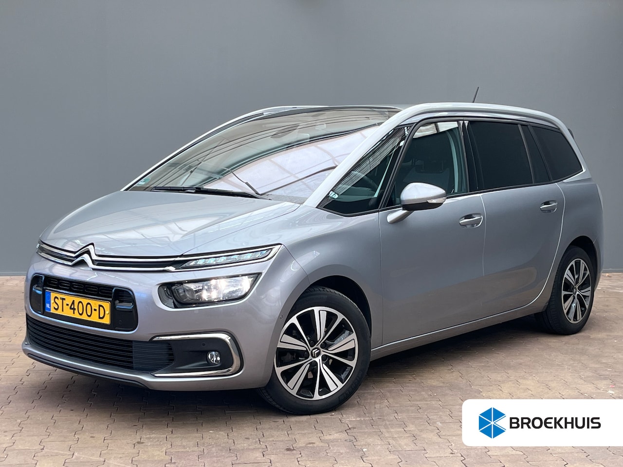 Citroën Grand C4 Picasso - 1.2 Feel | Achteruitrijcamera | Airco (automatisch) | Apple Carplay/Android Auto|telefooni - AutoWereld.nl