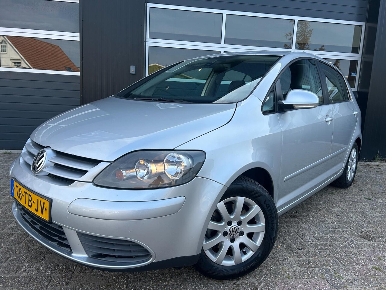 Volkswagen Golf Plus - 1.6 FSI|Airco|Cruise control!!!| - AutoWereld.nl