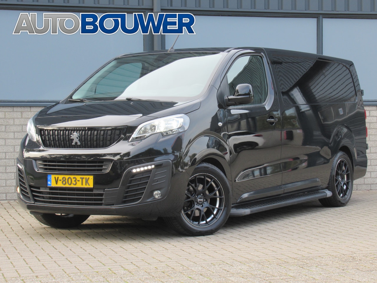 Peugeot Expert - Long L3 2.0 BlueHDI 180 PK Premium Pack Automaat Dec 2018 2e eigen | leder | 18 "inch | na - AutoWereld.nl