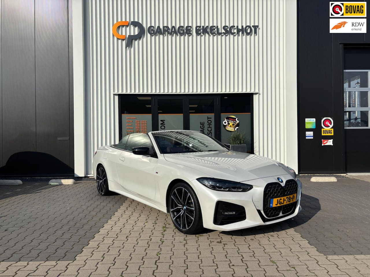 BMW 4-serie Cabrio - 420i High Executive / M Sport / Leer / Camera - AutoWereld.nl