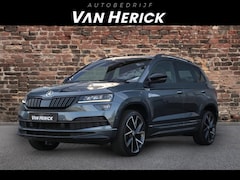 Skoda Karoq - 1.5 TSI ACT Sportline150PK Automaat | Travel Assist | Verwarmbare Voorruit | 19" LMV