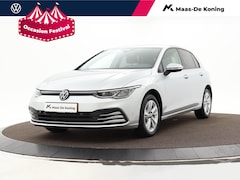 Volkswagen Golf - 1.0 eTsi 110pk DSG Life · Apple/Android Car Play · Navi · P-Sensoren · DAB · Getint Glas ·
