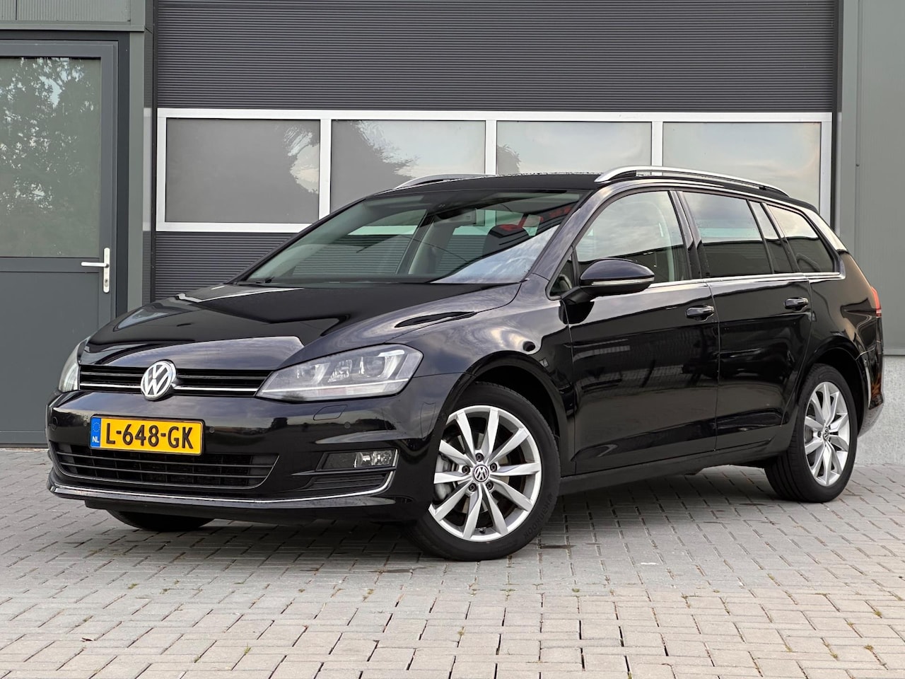 Volkswagen Golf Variant - 1.4 TSI Highline DSG Xenon Alcantara - AutoWereld.nl