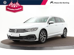 Volkswagen Passat Variant - 1.4 Tsi 218pk DSG PHEV GTE Business · Camera · Navi · P-Sensoren · Stoelverwarming · 17''