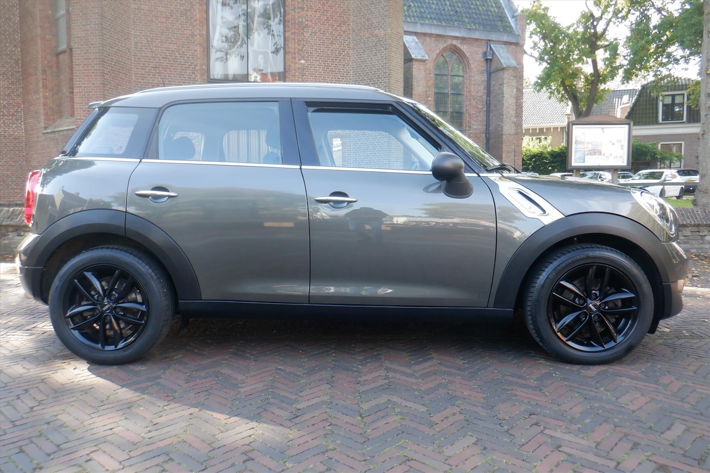 MINI Countryman - 1.6 Pepper - AutoWereld.nl