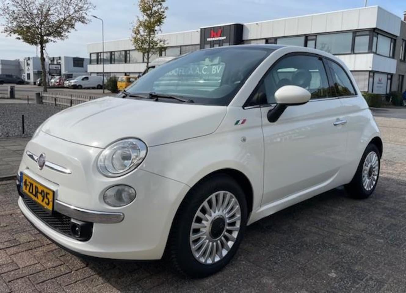 Fiat 500 - 1.2 Lounge Airco Panoramadak - AutoWereld.nl