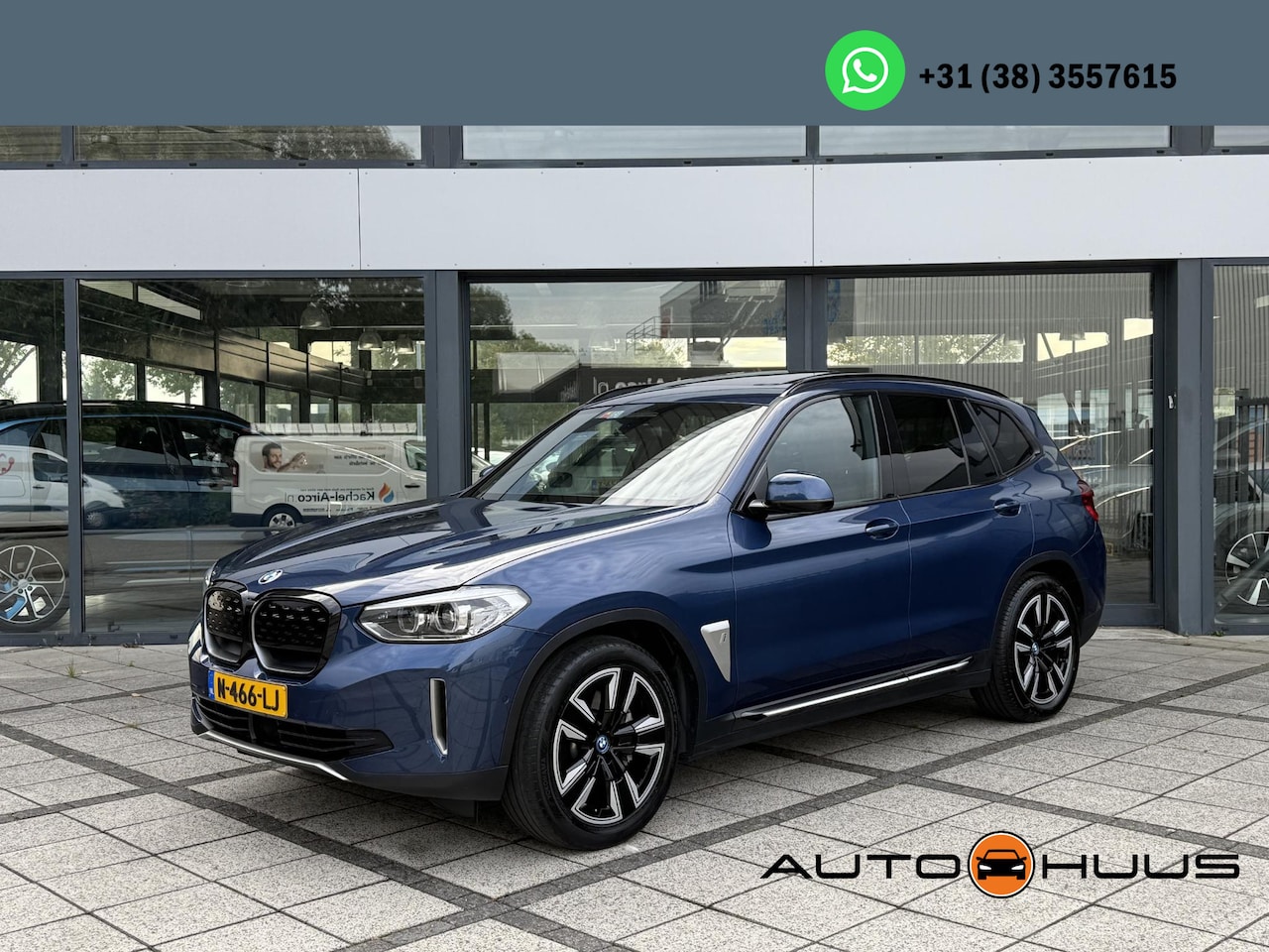BMW iX3 - Executive 80 kWh | Trekhaak | Panorama | Leder | Navi | - AutoWereld.nl