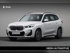 BMW X1 - xDrive25e High Executive | M-sportpakket | Achteruitrijcamera | Comfort Access | DAB | Stu